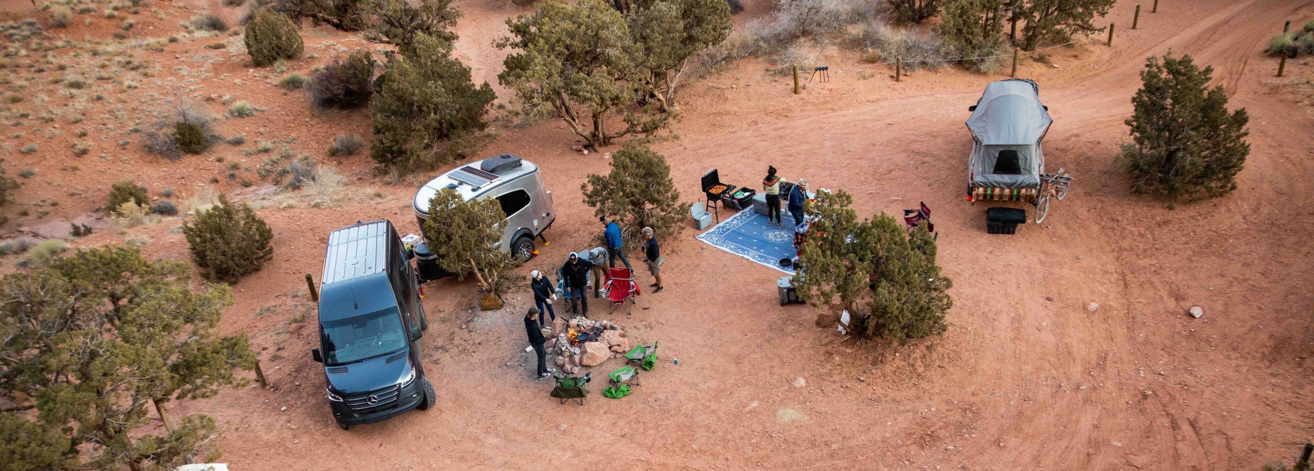 Read more about the article CARAVAN TO CANYONLANDS
